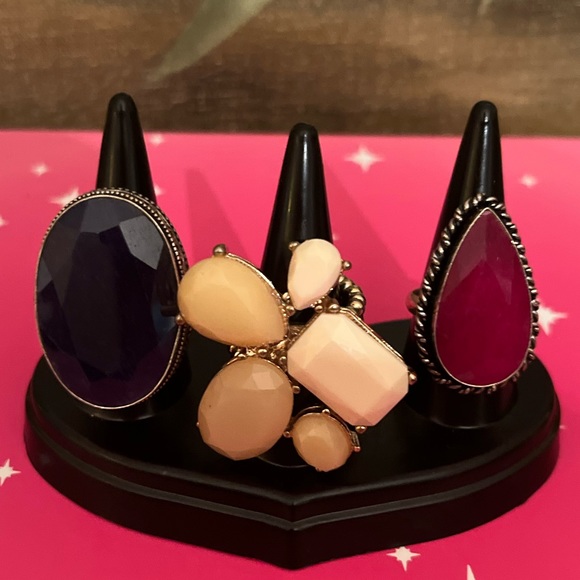 GENUINE RUBY RING Size 8 - Picture 3 of 5